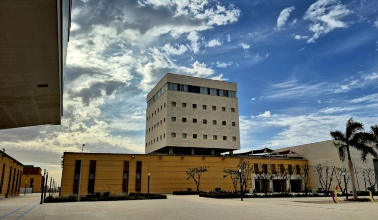 Réforme des stages élèves en troisième et seconde par le gouvernement